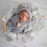 Laden Sie das Bild in den Galerie-Viewer, Fox Rolled Vintage White Wood Newborn Vinyl Backdrop-Foxbackdrop