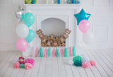 Laden Sie das Bild in den Galerie-Viewer, Fox Rolled Cake Smash Vinyl Photo Studio Backdrop-Foxbackdrop